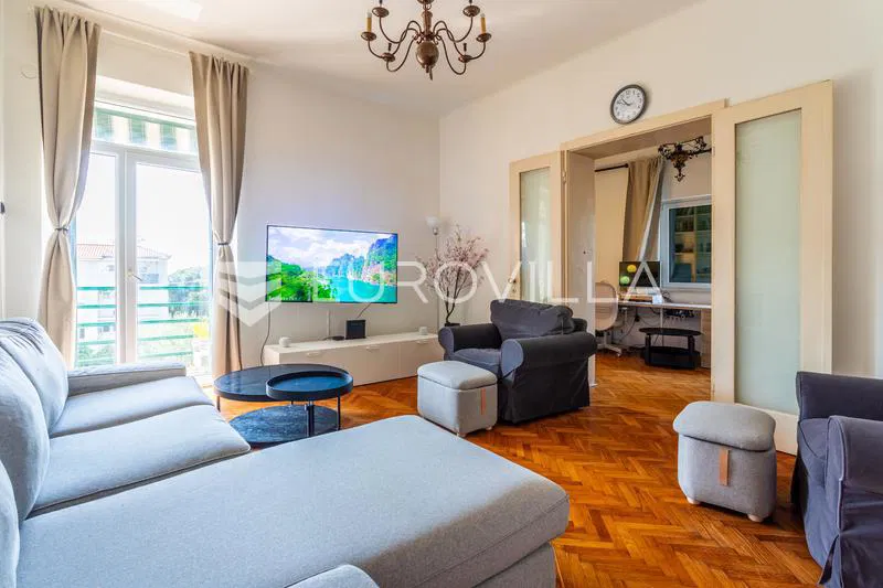 Split, Meje, prostran stan od 93 m², dugoročni najam od 01.10.2026.