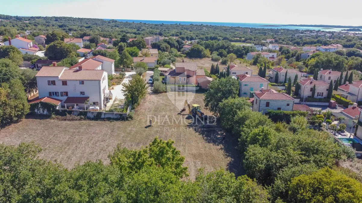 Ližnjan, građevinsko zemljište