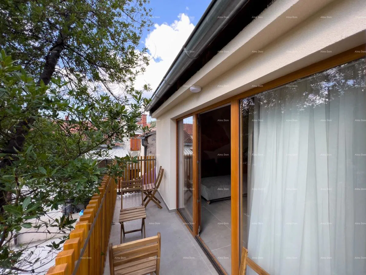 Potpuno nov bed and breakfast u centru Pule!