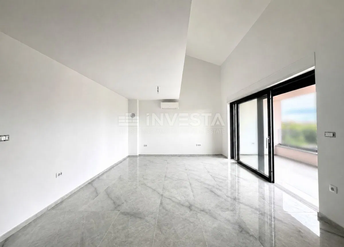 Zona di Fažana - appartamento su due piani al 2° piano, NUOVA COSTRUZIONE!