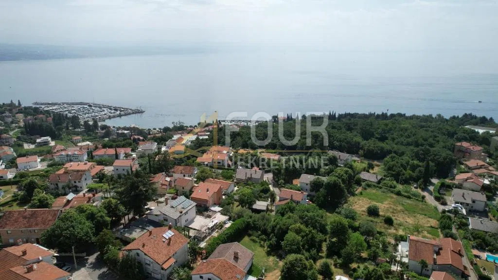 Opatija, Ičići, családi ház a tenger mellett