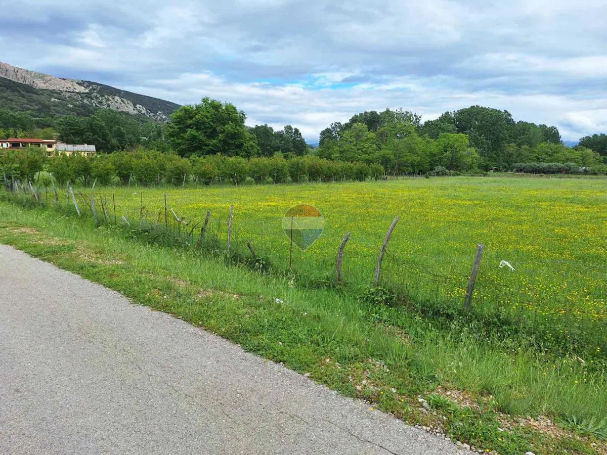 Terreno non edificabile Batomalj, Baška, 250m2