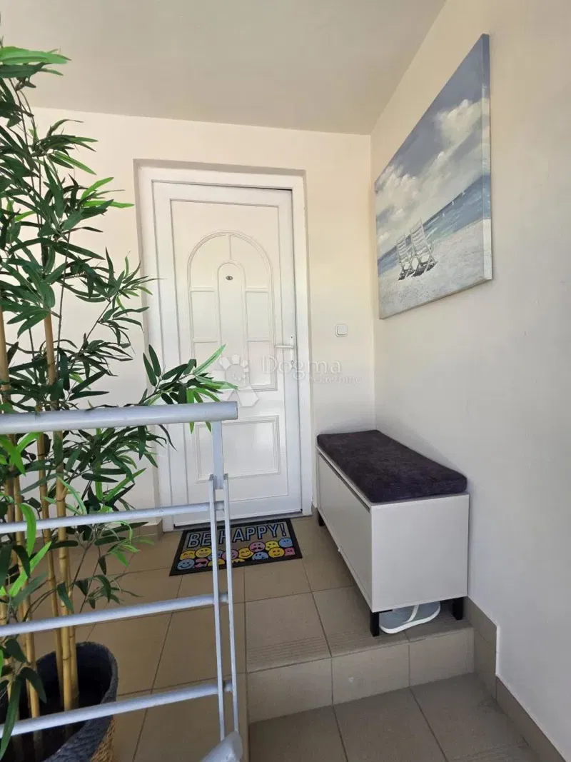 Pag, monolocale al piano terra - OCCASIONE!