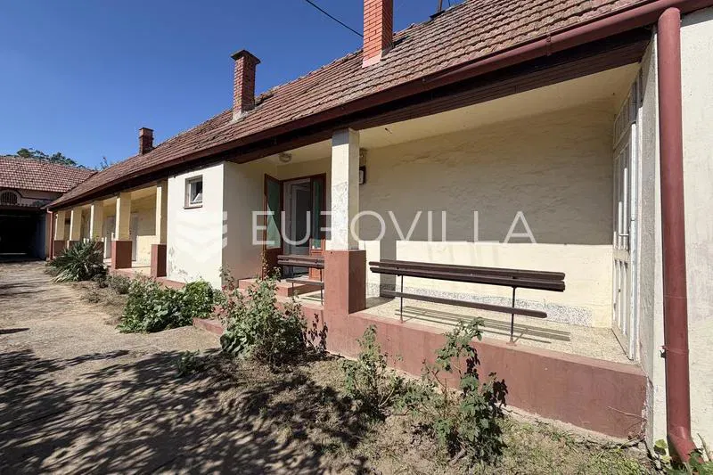 Kešinci, rustic house with a large plot of land - potential for rural tourism – 3