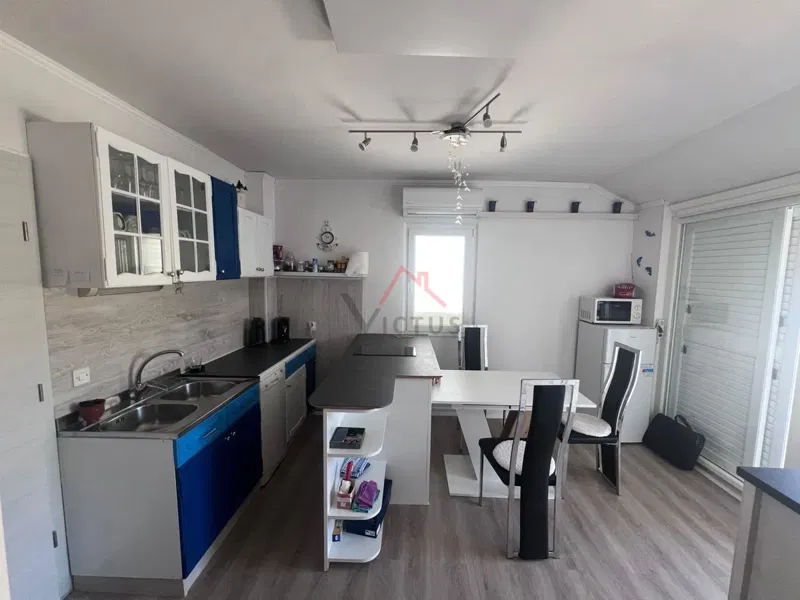 ДЖАДРАНОВО - 1С+ГР, квартира рядом с центром, 40 м2