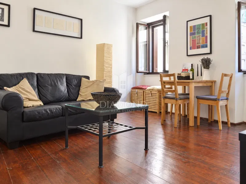 Rovinj, stan u staroj jezgri spreman za korištenje