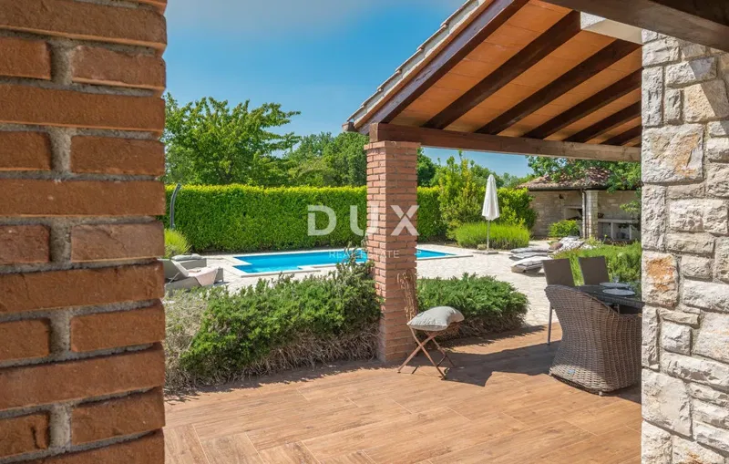 Isztria, Sveti Lovreč, családi ház, 110 m2, úszómedence, kert
