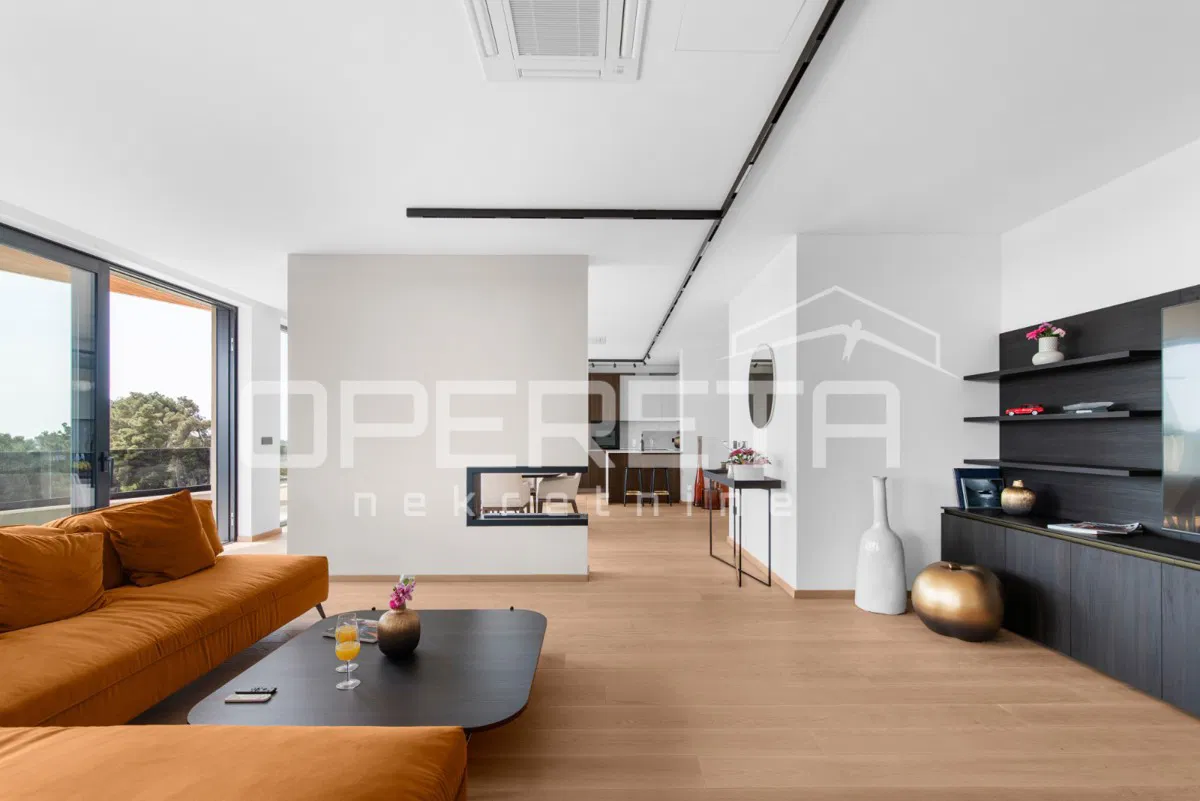 ISTRA, VABRIGA  - Penthouse u blizini Poreča s pogledom na more
