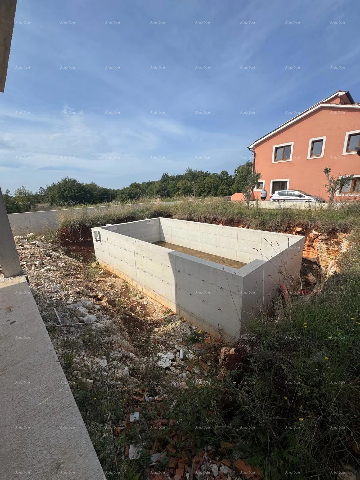 In vendita casa a piano terra con piscina - attualmente in fase di roh bau, Sveti Petar u Šumi - vicino a Pazin!