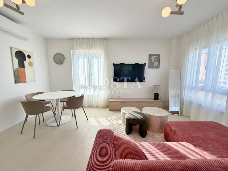 ZADAR, VIŠNJIK - Moderno namješten stan u novogradnji S3