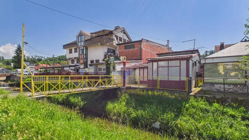 Zagreb, Vrapče, zemljište sa poslovnim prostorima