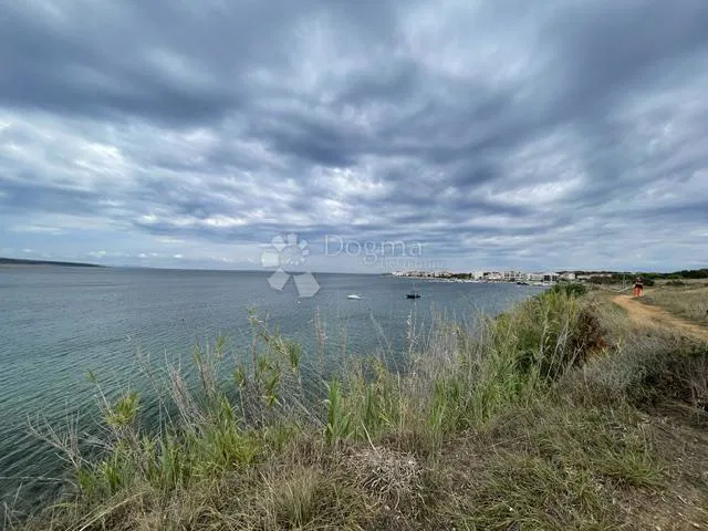 Земля под застройку Povljana, 528m2