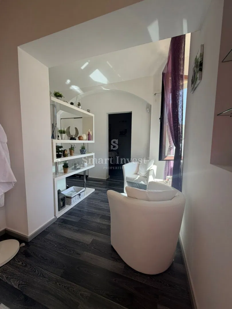 Üzlethelyiség Opatija, 50m2