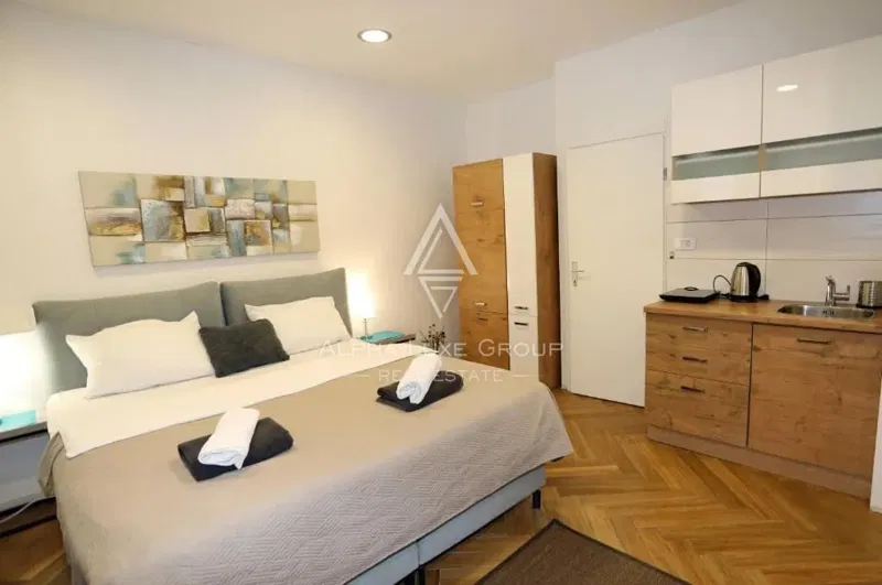 Istria, Pula : 3 renovated apartments in center – 2