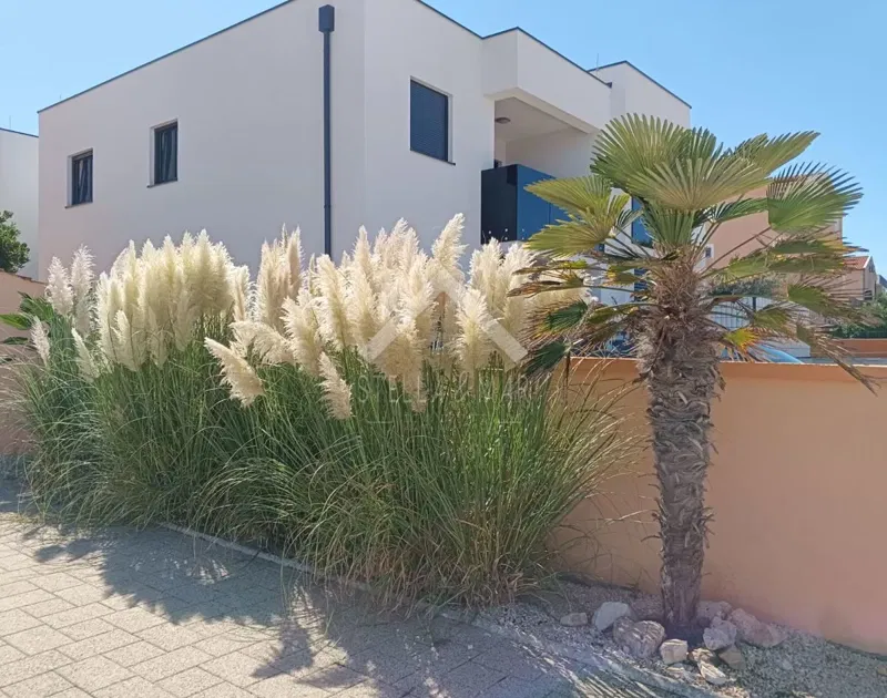 Jednosobni apartman u Novogradnji, blizina mora - Vir