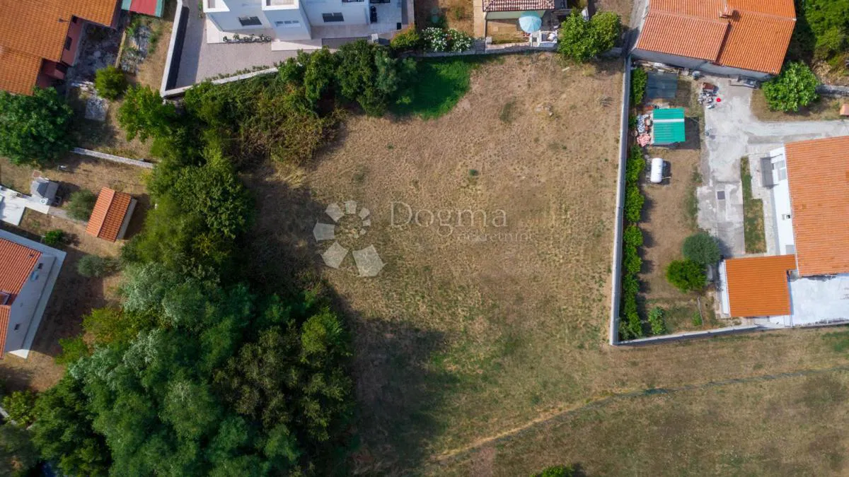 Terreno edificabile Labin, 907m2
