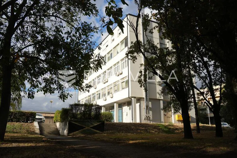 Vinkovci, Kolodvor kvart, trosoban stan 94,84 m²