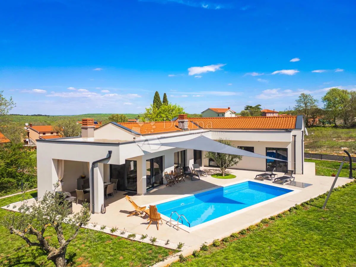 NEUES HAUS MIT SCHWIMMBAD, VOLLSTÄNDIGE PRIVATSPHÄRE - IN DER NÄHE VON ROVINJ