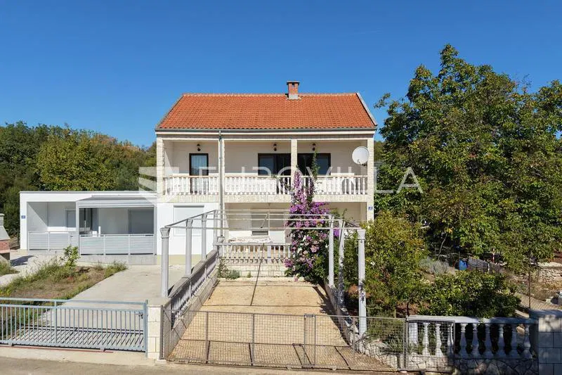 Pelješac, Sreser, prekrasna kuća u blizini mora