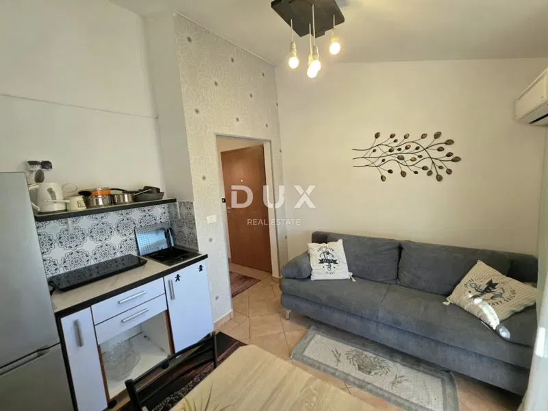 Isztria, Nova Veruda, kétszobás apartman, 32,03 m2, loggia – 2