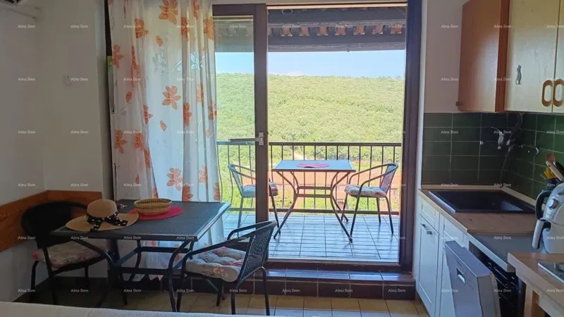 APPARTAMENTO ARREDATO CON BALCONE VICINO AL MARE – PAVIĆINI, DUGA UVALA – 2