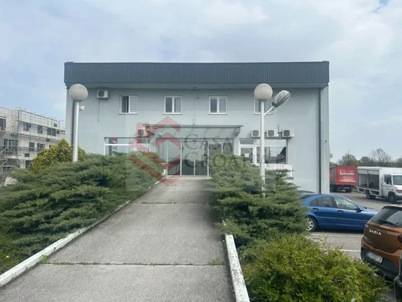 Poslovni prostor: Zagreb (Otočec), 350 m2, uredski