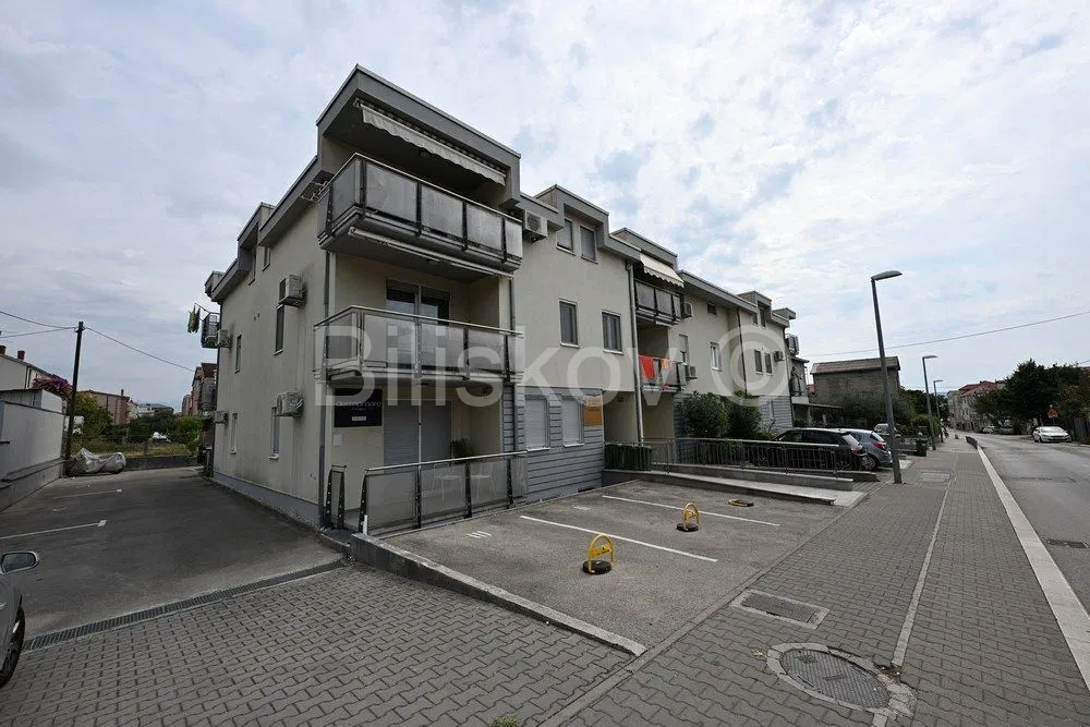 Kaštel Stari, 2-sobni stan, najam