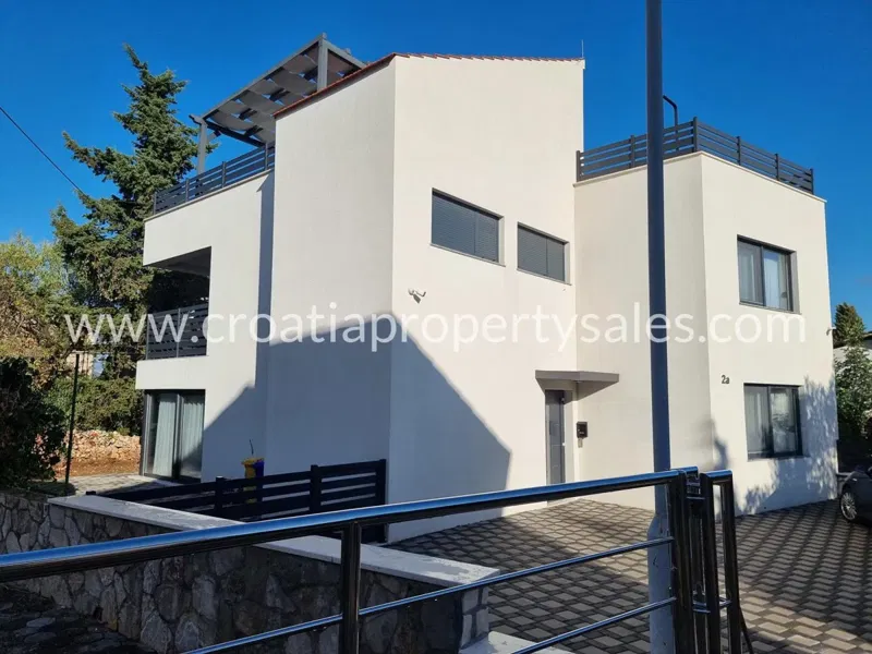 Hvar, kuća, prodaja, 880.000 €