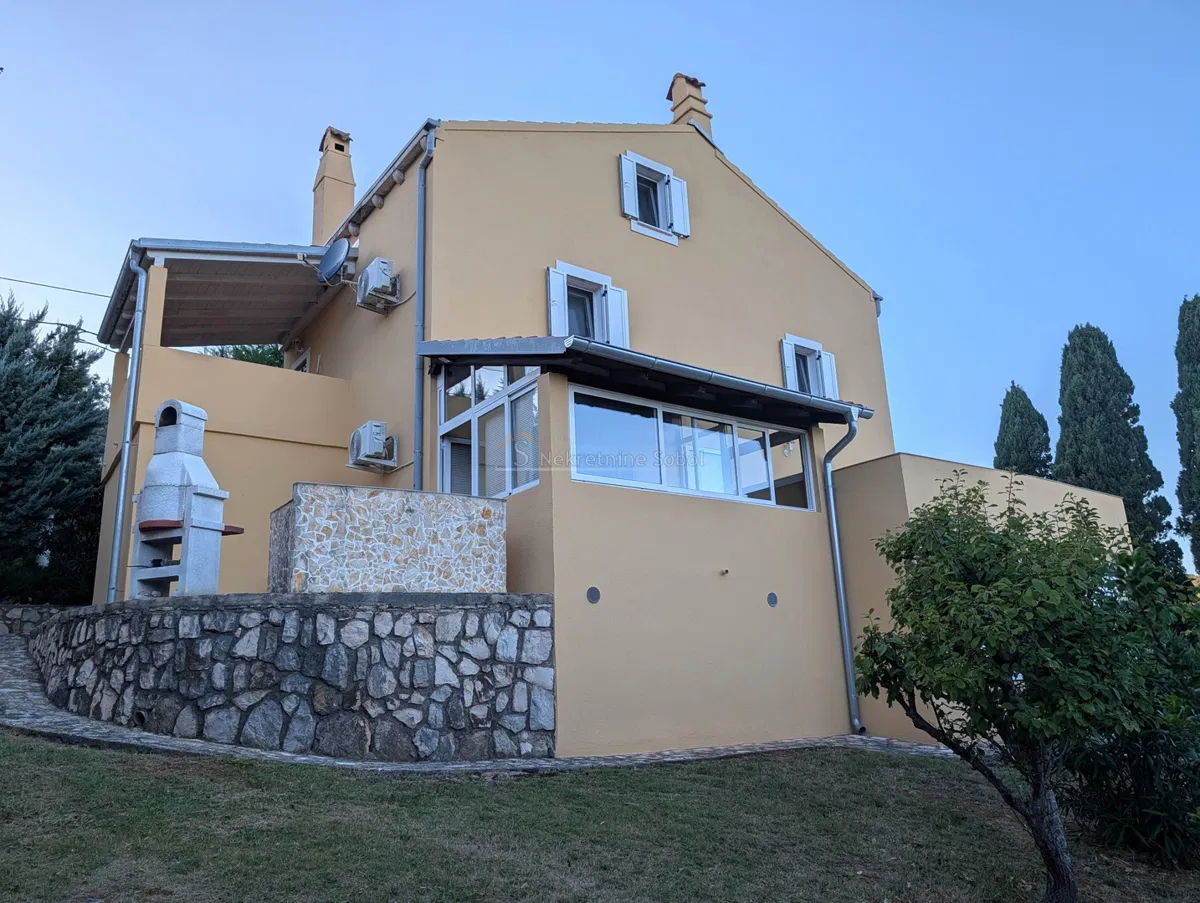 Sveti Jakov, Otok Lošinj - Kuća, 175 m2