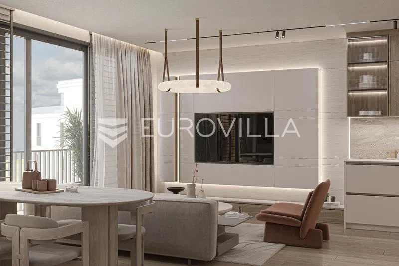 Kaštel Lukšić, trosobni stan na 1. katu površine 78,41 m², S4