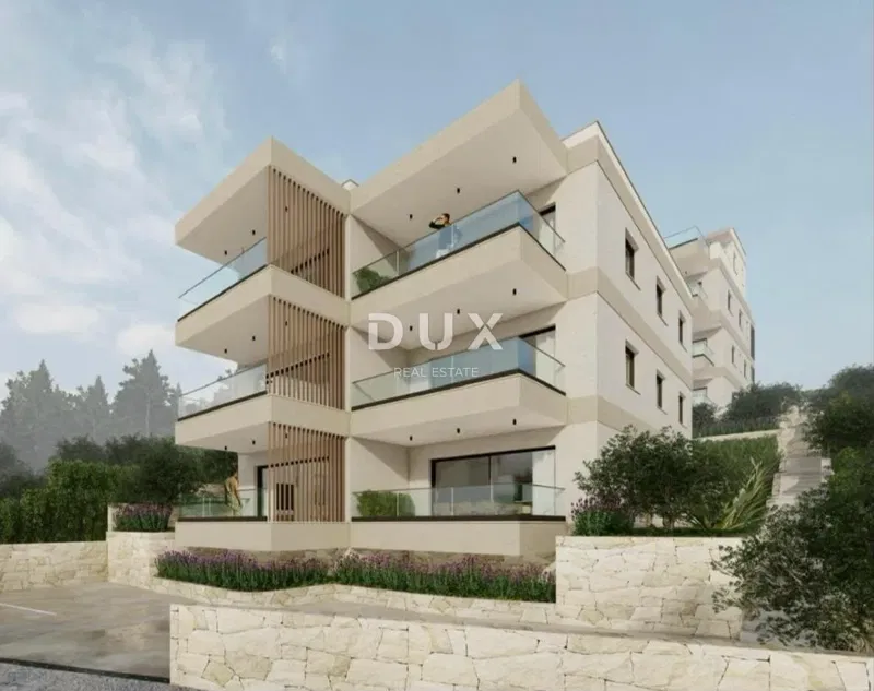 Trogir, Čiovo, 3-izbový byt, 66,39 m2, 2. poschodie, balkón