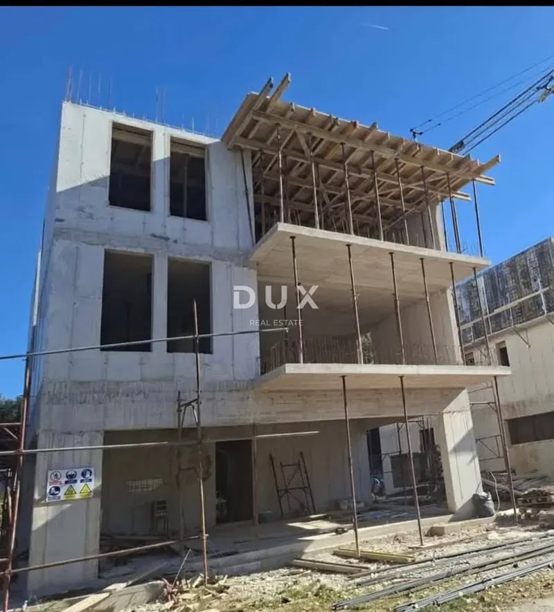 Petrčane, penthouse, 73 m², strešná terasa, vírivka