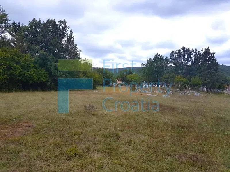 SN1772 - Turjaci: Nagy építési telek 2850m2-es vázlattervvel