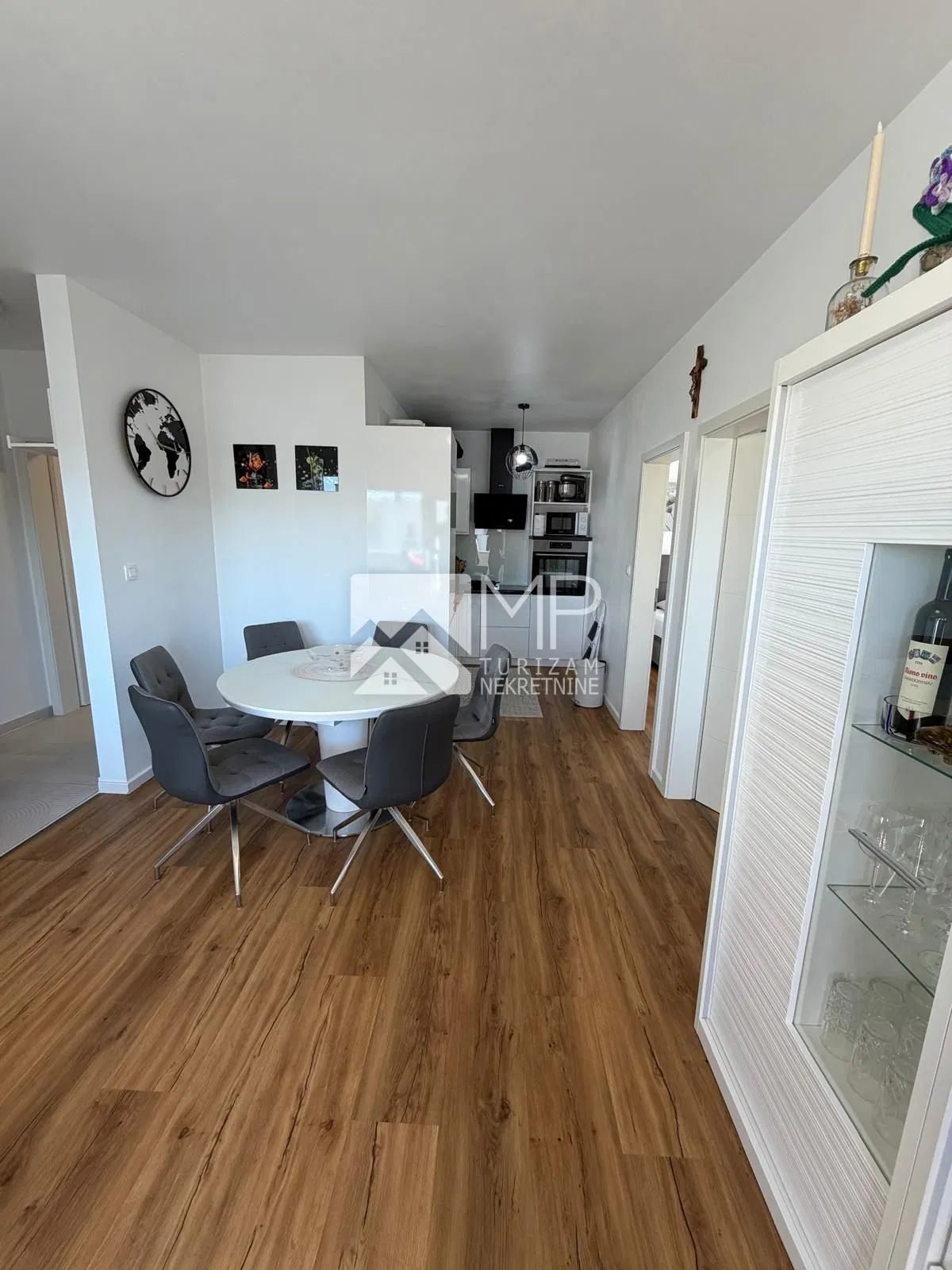 MEDULIN – NOVIJA GRADNJA, 57 m² + TERASA + NATKRIVENO PARKIRNO MJESTO