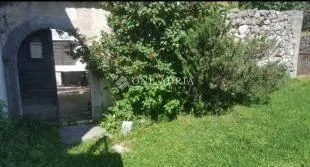 SAMOSTOJEĆA KUĆA U ZALEĐU CRIKVENICE!