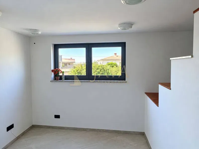 Kastav, besondere Büroräume mit Naturstein 50m2