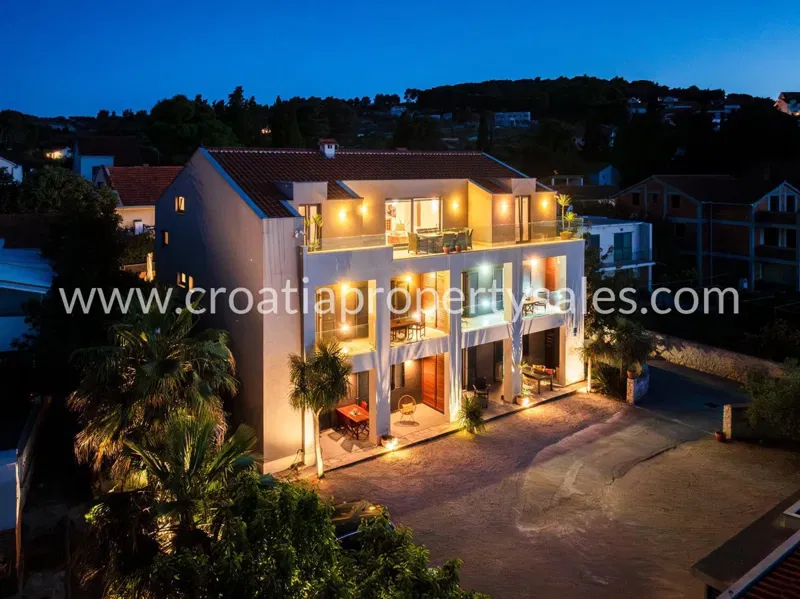 Brač, kuća, prodaja, 1.780.000 €