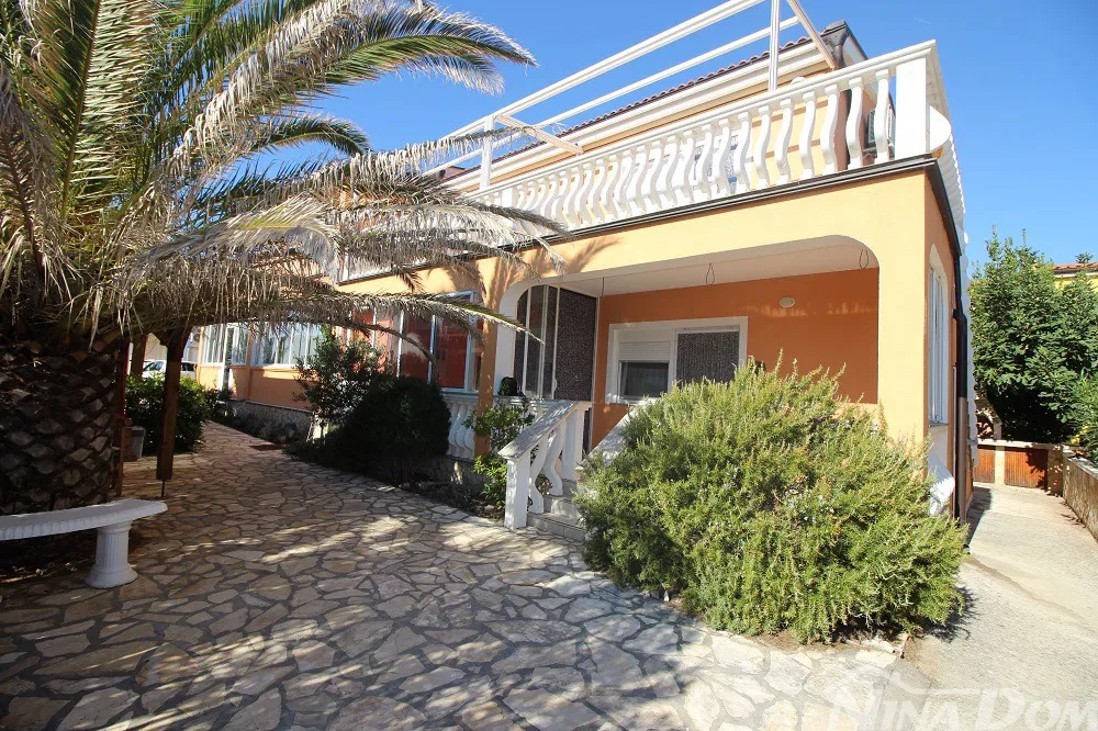 Apartman Prizemlje 140 m. do mora