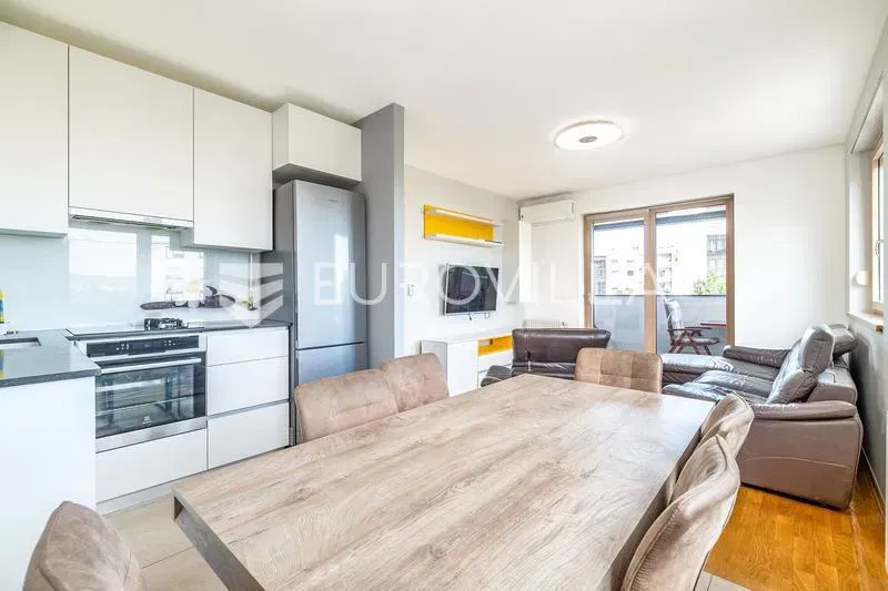 Lanište - Four-Bedroom Apartment 80 m² with Loggia and 2 Outdoor Parking Spaces – 2