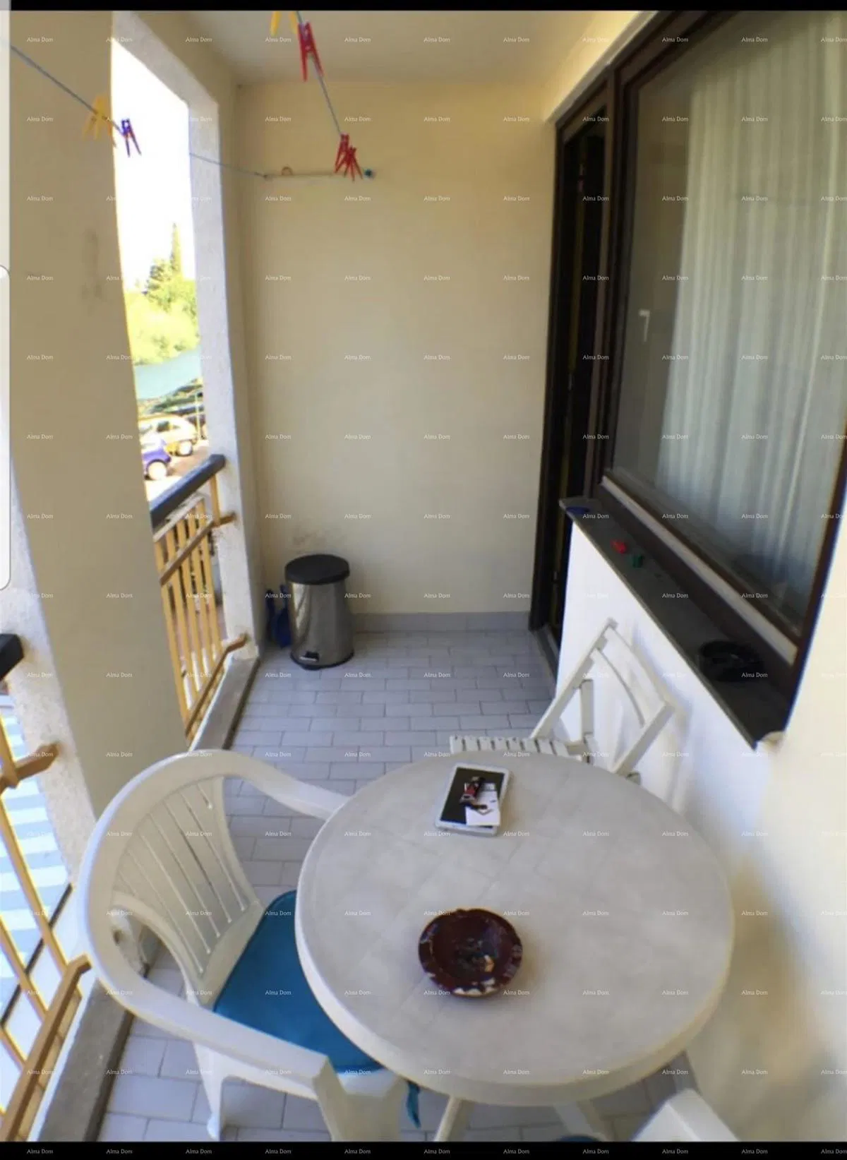 PRODAJE SE APARTMAN 38 m2 NOVIGRAD
