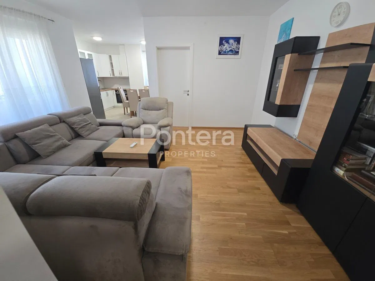 LOVRAN, novogradnja, 59,48 m², balkon, parking, blizina mora