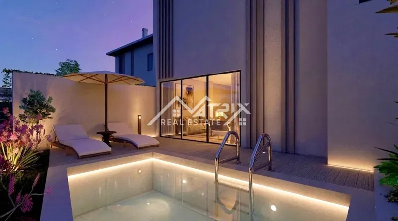 Hübsches Haus mit Swimmingpool und Meerblick