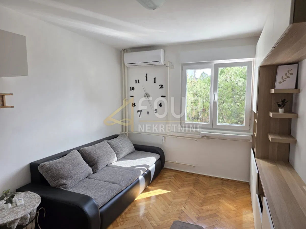 Kiadó, Rijeka, 1 hálószoba + nappali, 32 m2