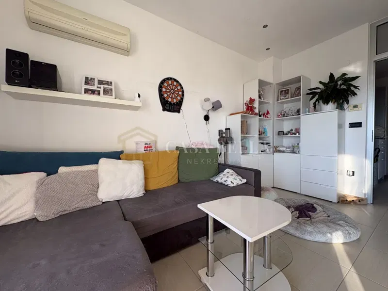 Saršoni– Stan 65 m², pogled na more, podno grijanje