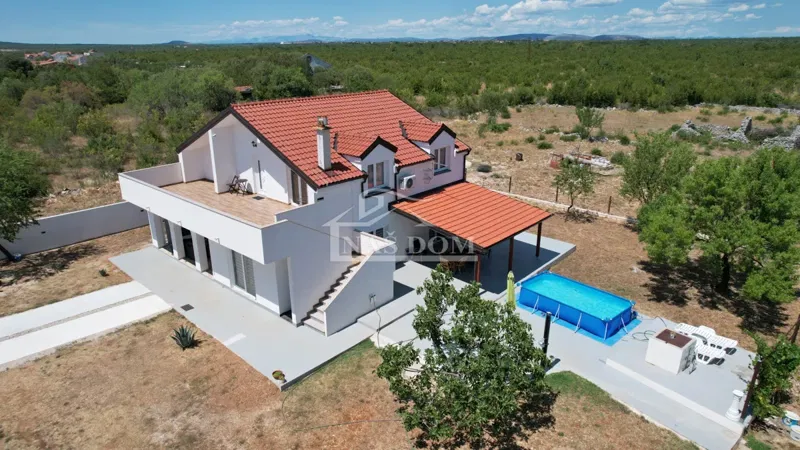 Dragišići - Furnished detached house with 2 separate apartments – 3