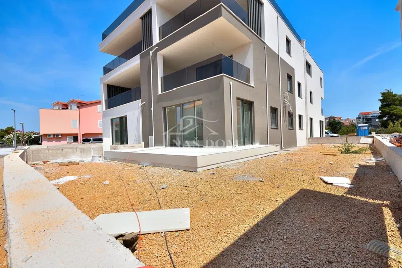 Srima- **EXCELLENT LOCATION** S2 apartment with garden, sea view, 80 m from the beach – 2