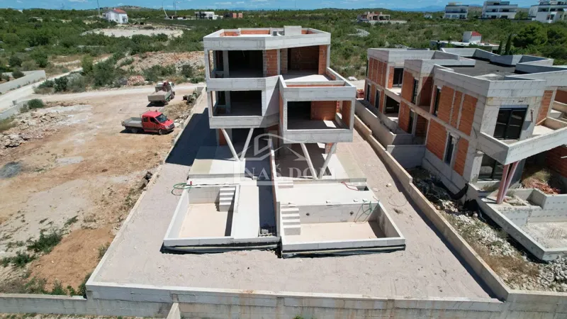 Luxury apartment S2 with a pool and garden on the ground floor of a new building – Vodice – 2