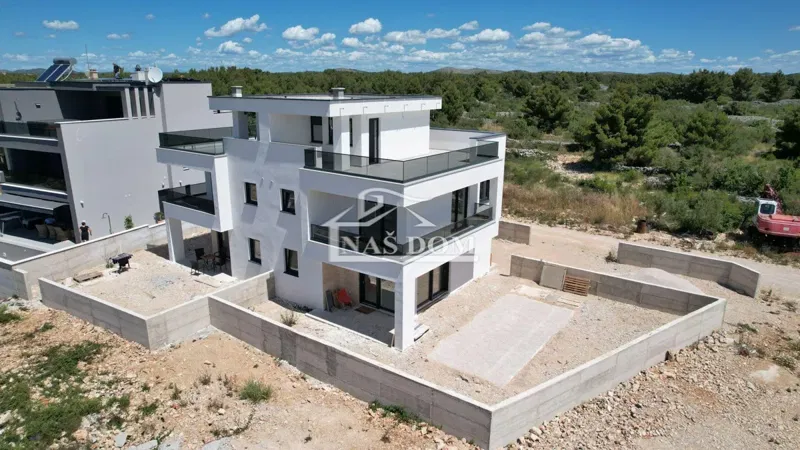 Prodaja, Kuća, Samostojeća, Šibensko-kninska županija, Vodice, Srima