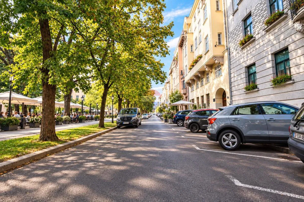 Zagreb, Centar, Marulićev trg, prostran građanski stan 155 m2