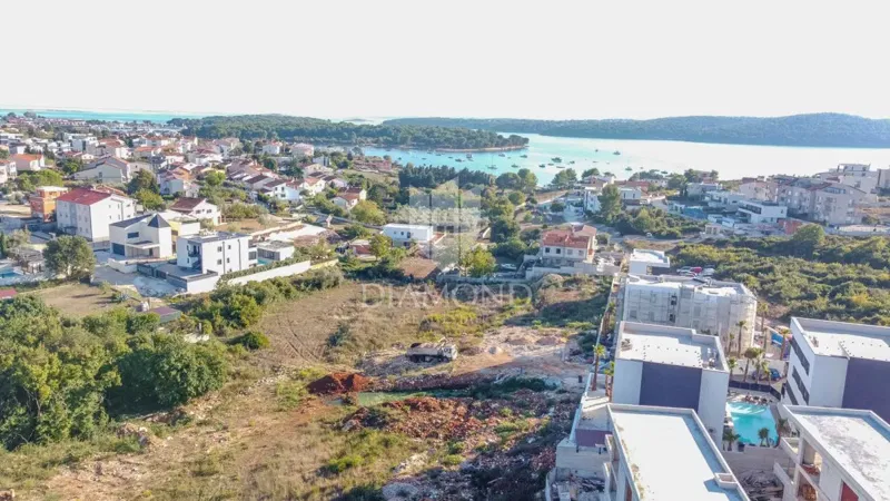 Medulin, građevinsko zemljište 300m od mora